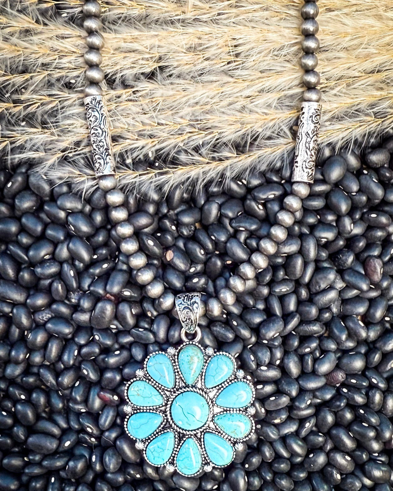 Lola Flower Pendant Fashion Necklace