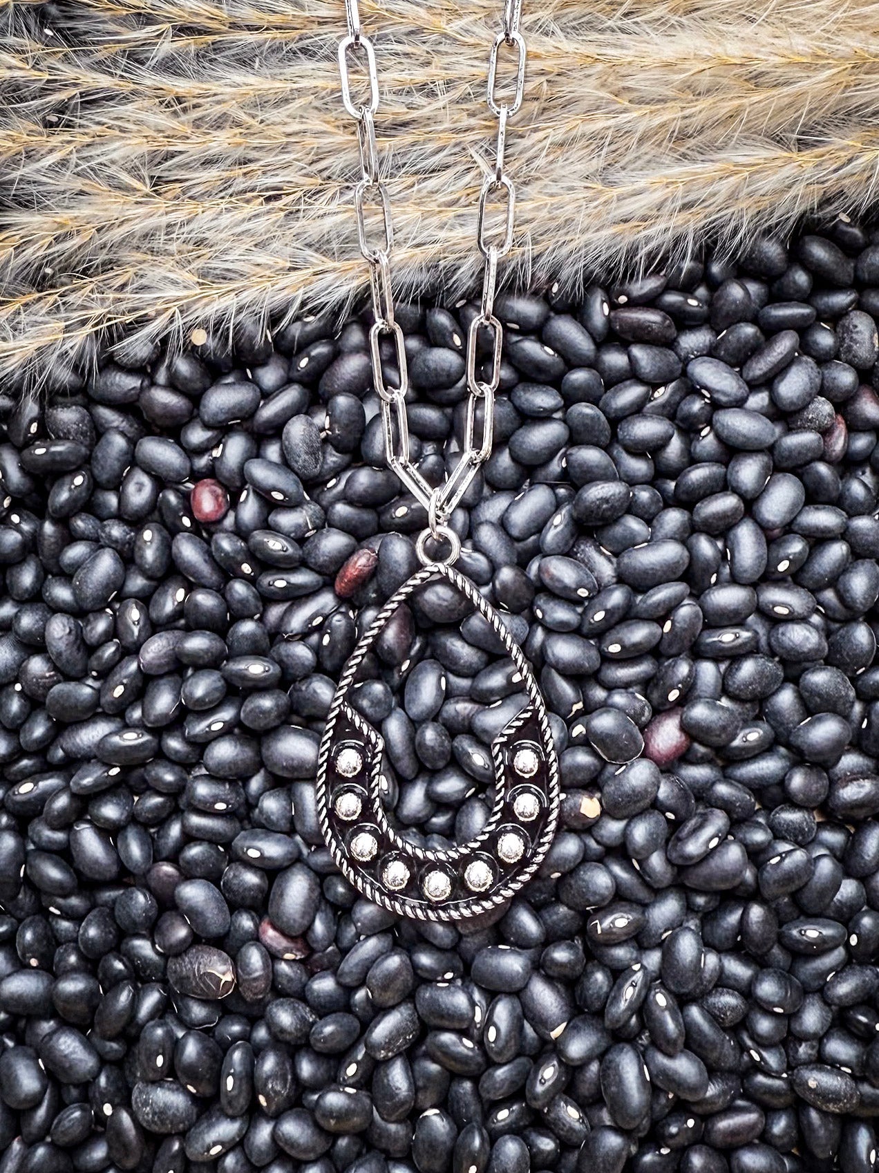The Calico Chain – Teardrop Western Pendant Fashion Necklace