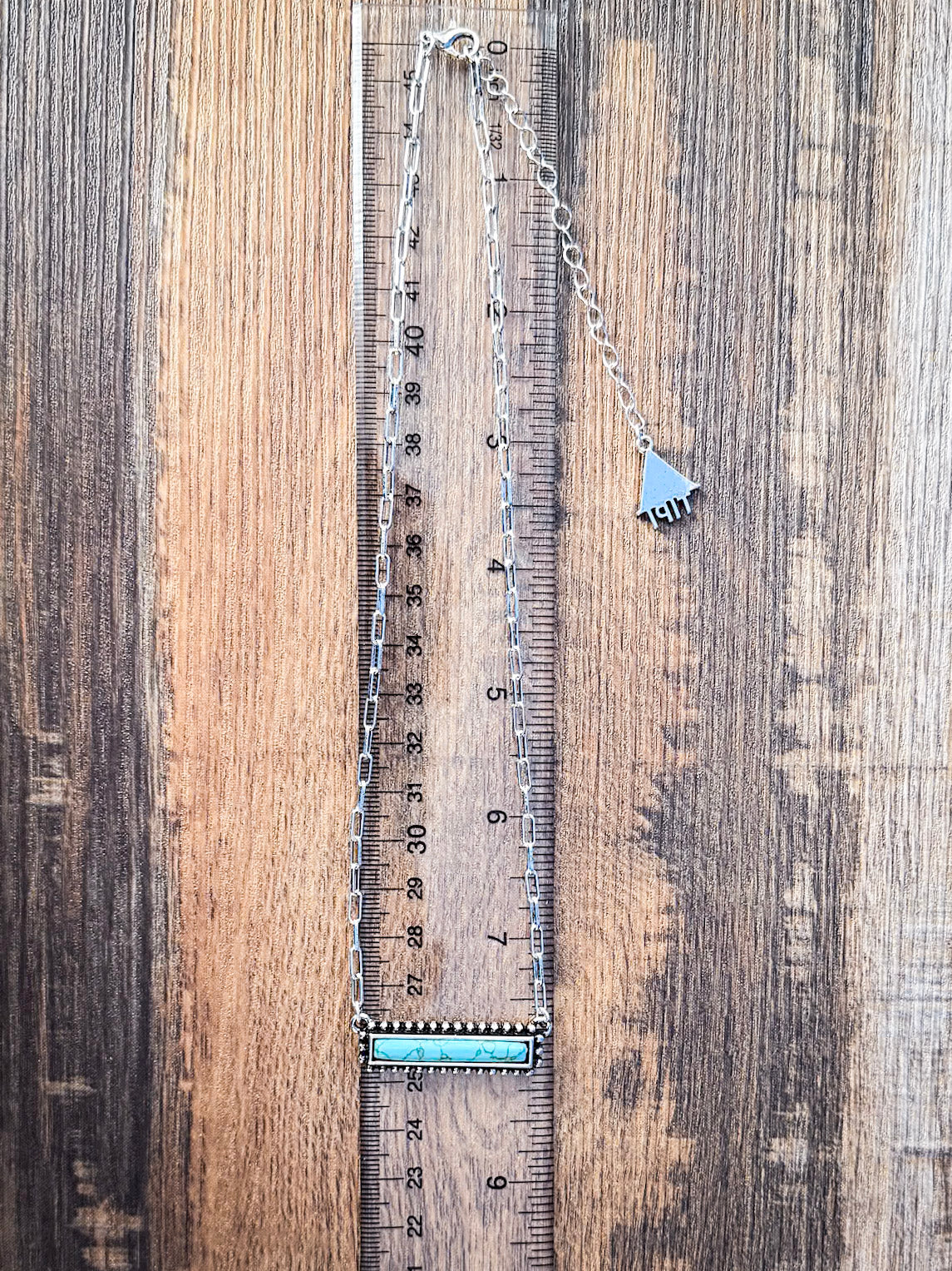 Foxglove Stone Bar Fashion Necklace