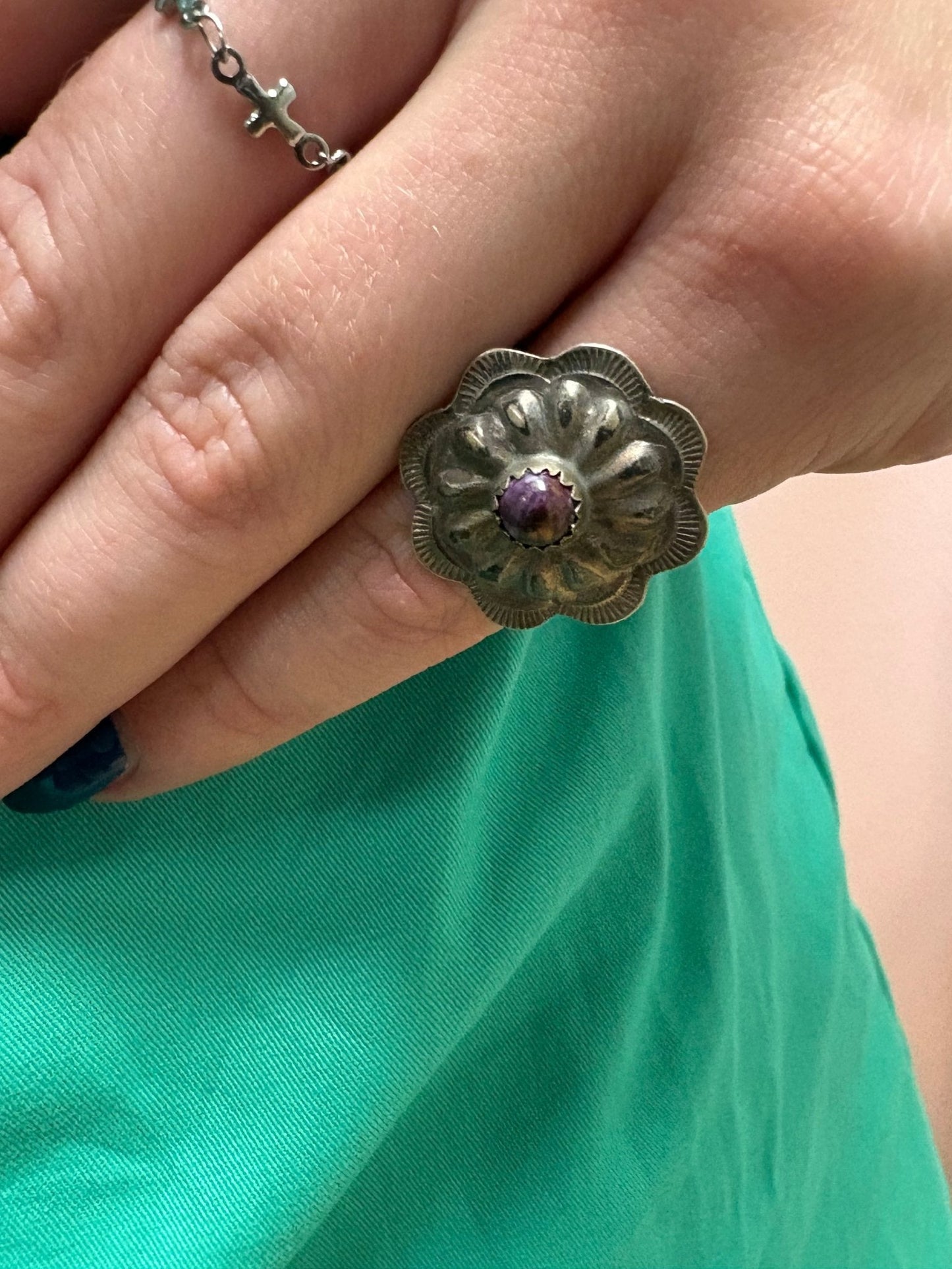 Byron Begay Navajo Handmade Sterling Silver & Purple Spiny Oyster Ring - Size 7