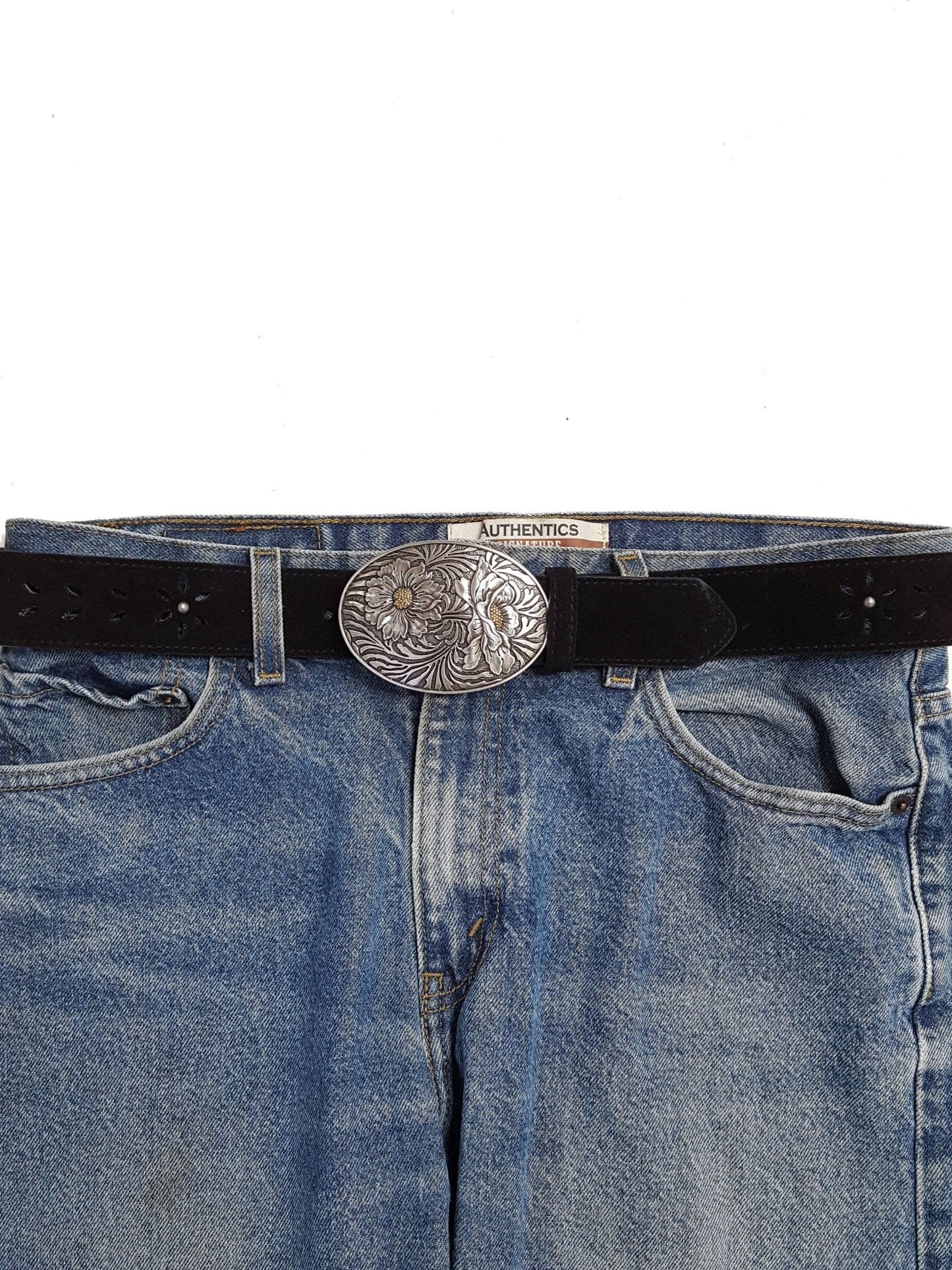 Western Oval Sunflower Buckle