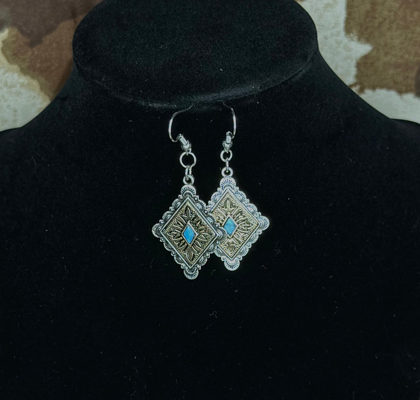 Blue Dust Diamonds