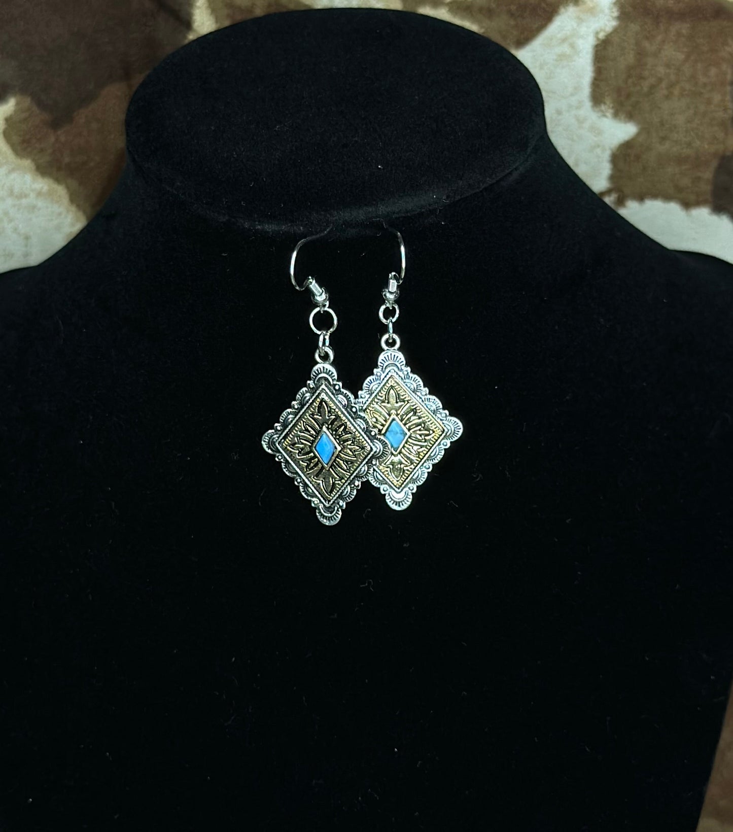 Blue Dust Diamonds