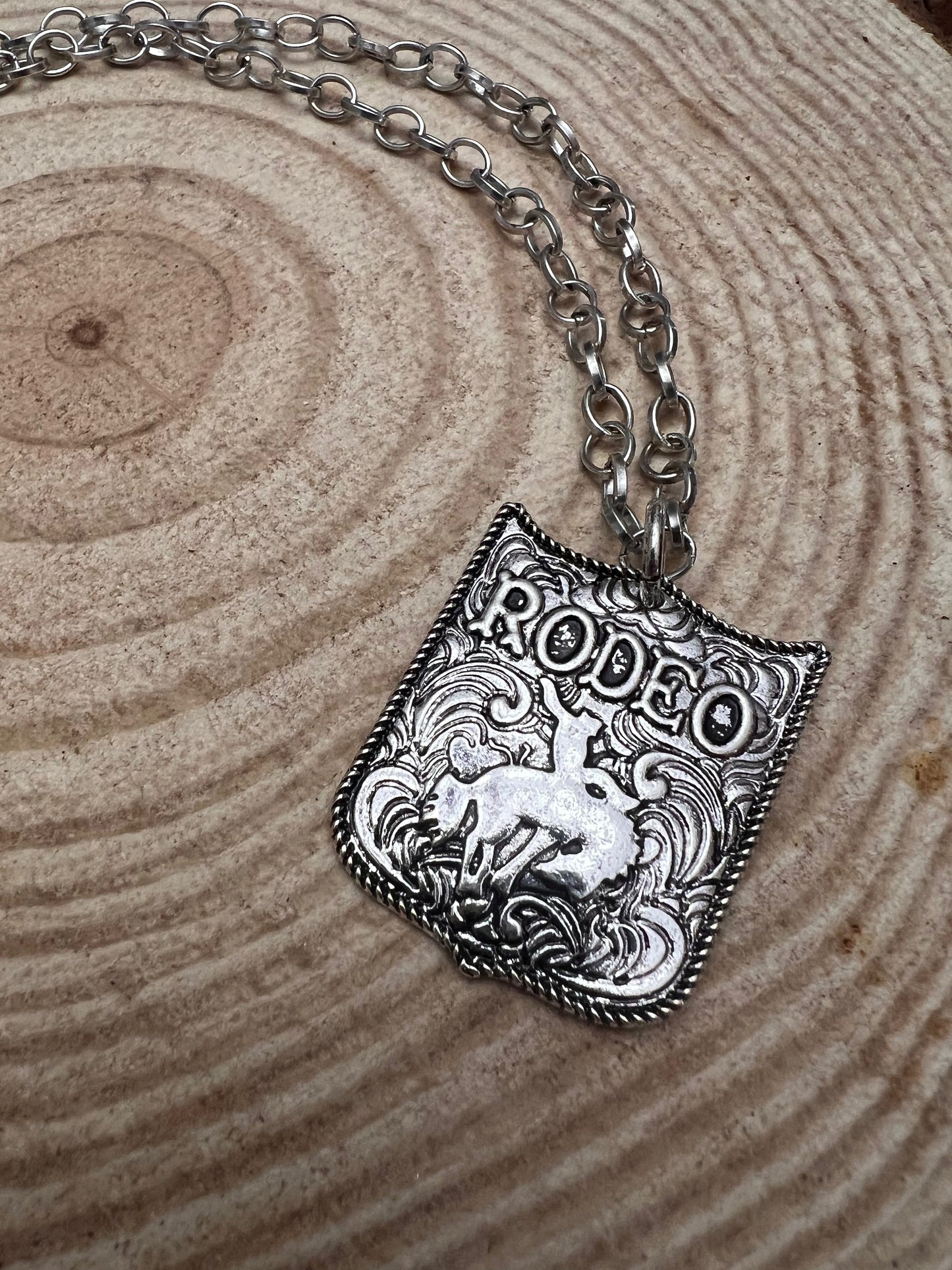 Western Rodeo Pendant Necklace (Silver color) - 22 inch + 3