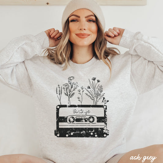 PRE-ORDER: Floral Vintage Tape Sweatshirt *2 Colors (S-3X)