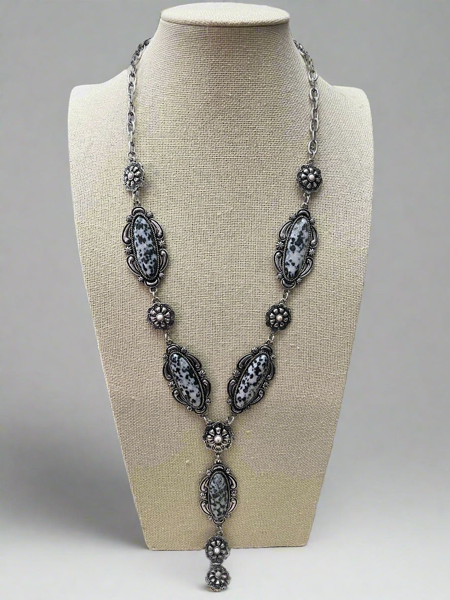 Western Faux White Buffalo Lariat Statement Necklace - 24 inch