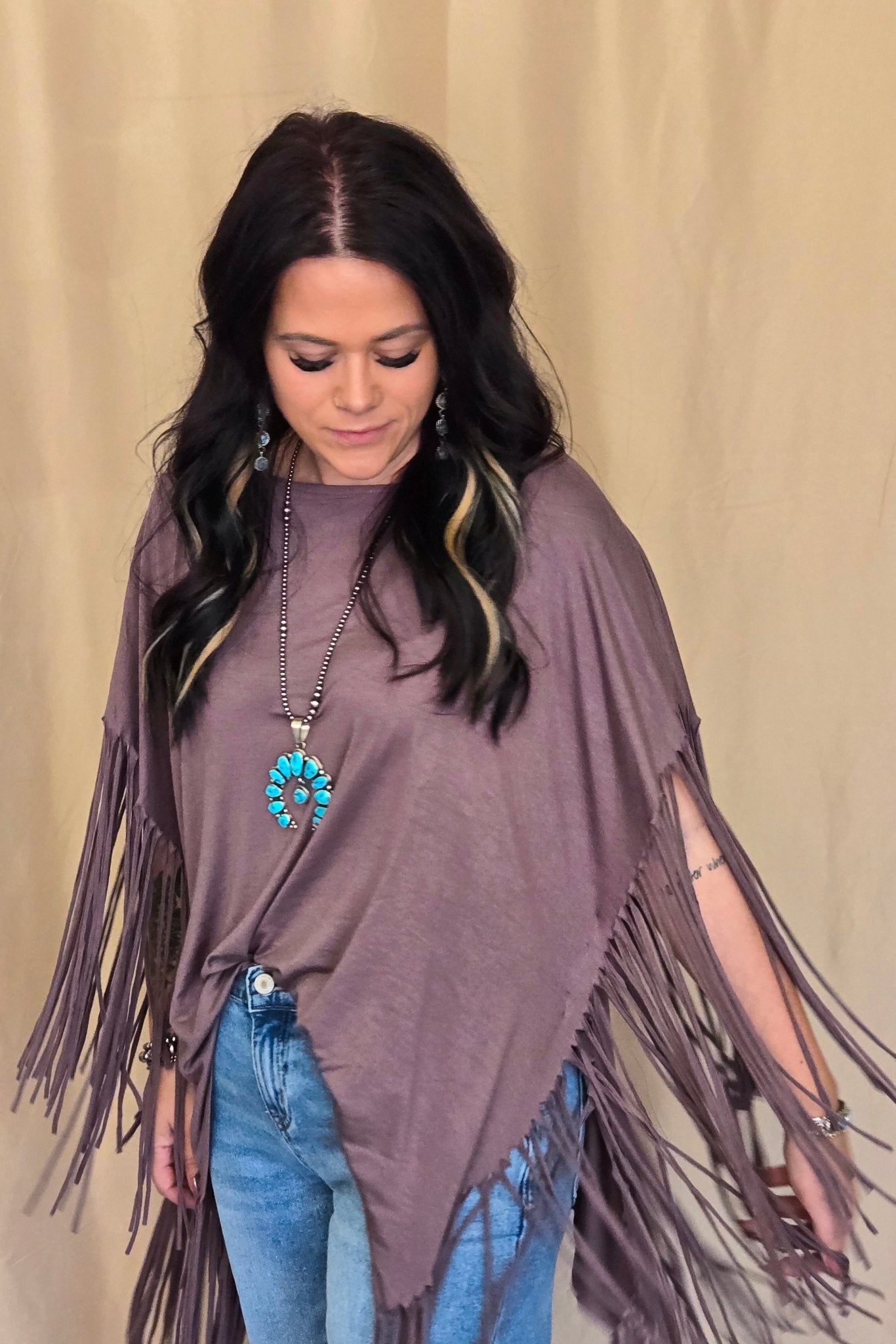 Western Showstopper Fringe Top - Mocha